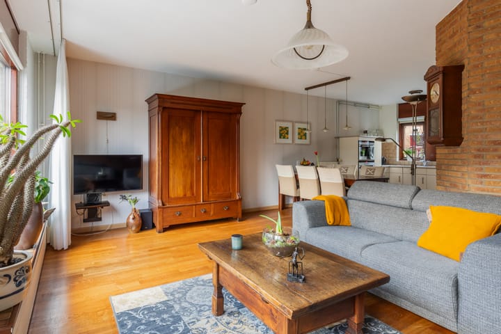 Foto 6 van Lijster 81