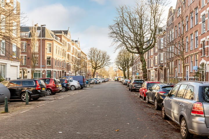 Bekijk foto 43 van Burgemeester Meineszlaan 50-B