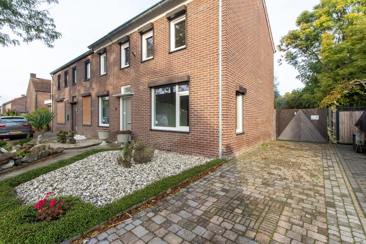 Foto 28 van Parklaan 22