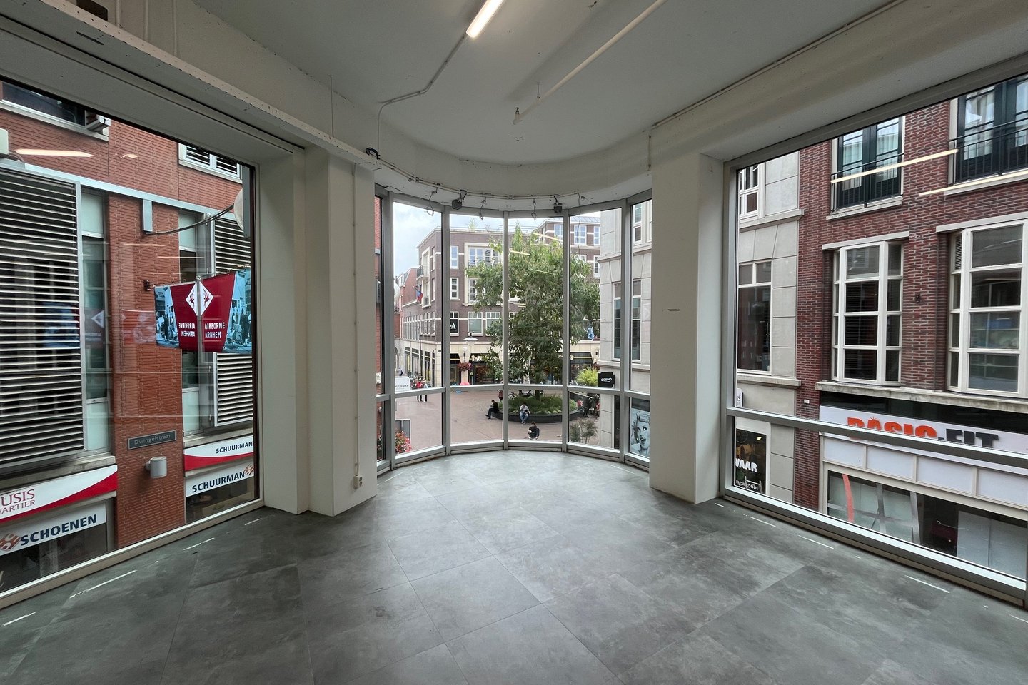 Bekijk foto 3 van Dwingelstraat 8