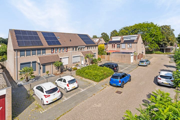 Foto 34 van Roerstraat 75