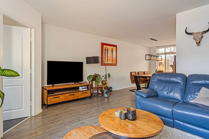 Foto 10 van Roerstraat 75