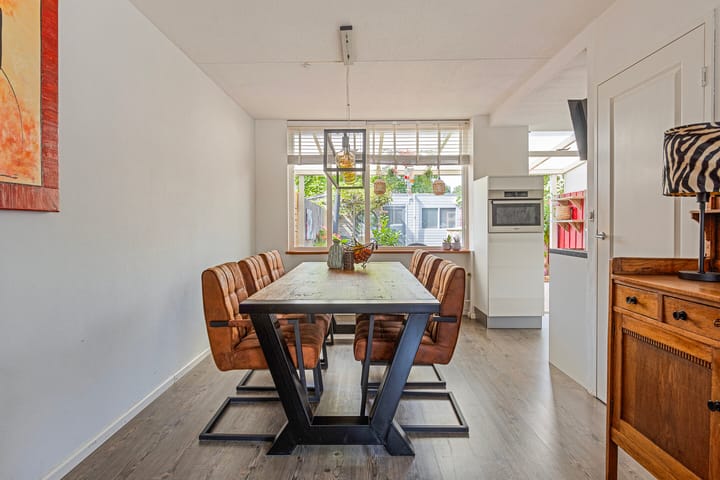 Foto 11 van Roerstraat 75