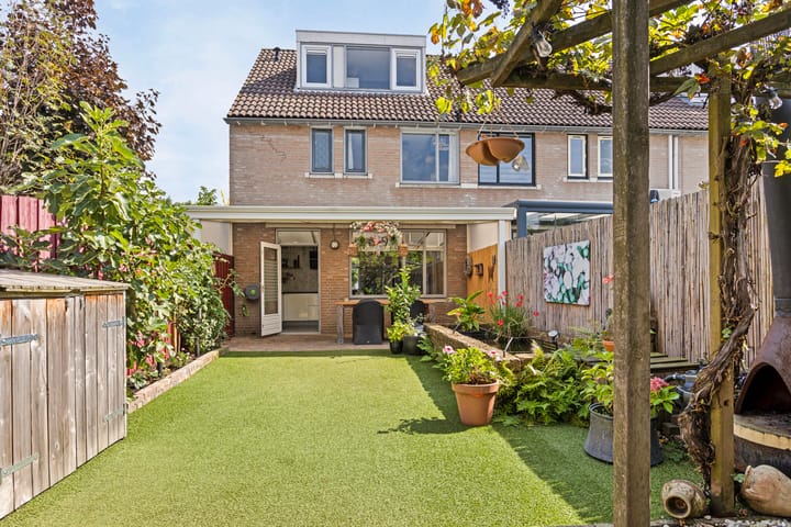 Foto 6 van Roerstraat 75