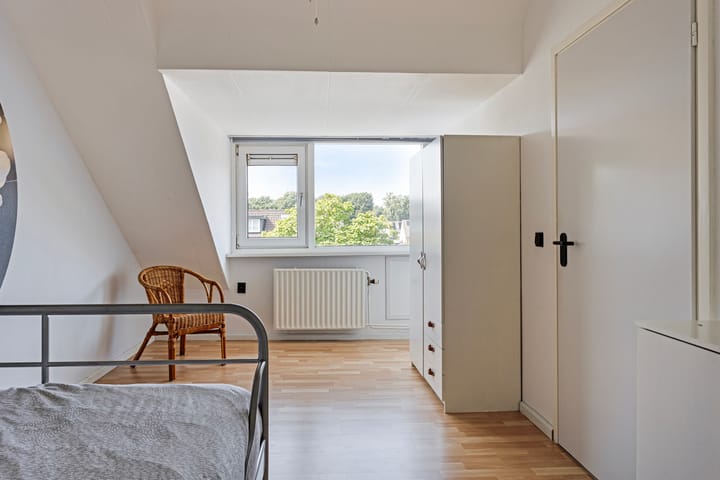 Foto 20 van Roerstraat 75