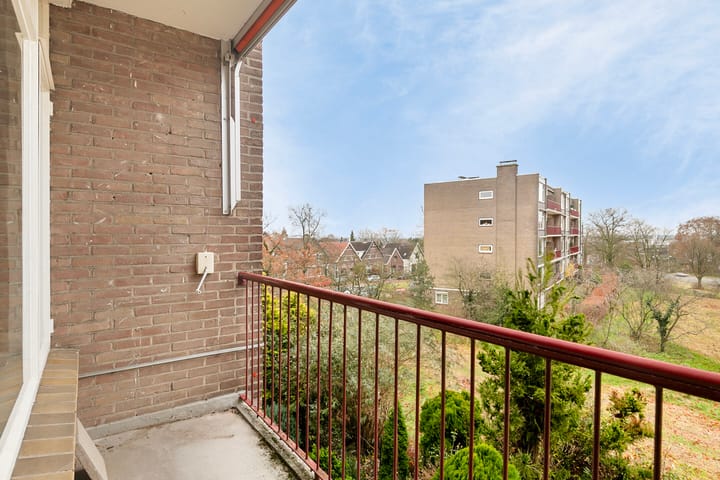 Foto 16 van Bauerstraat 5-2