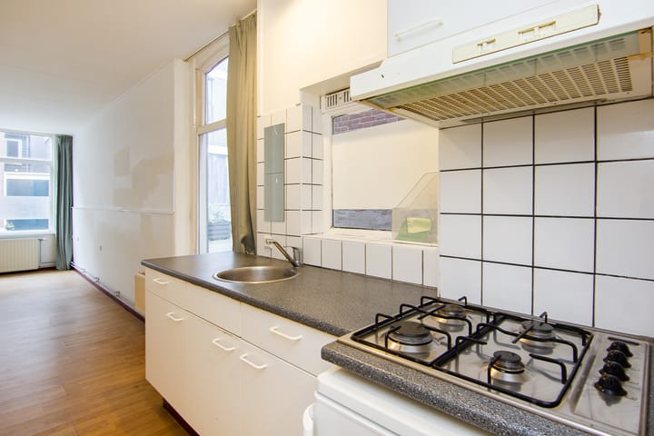 Photo 6 of Leidsezijstraat 14-ZW