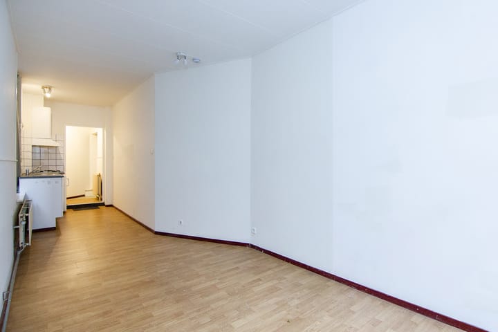 Photo 8 of Leidsezijstraat 14-ZW