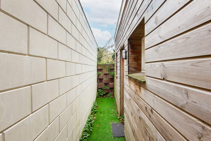 Photo 17 of Leidsezijstraat 14-ZW