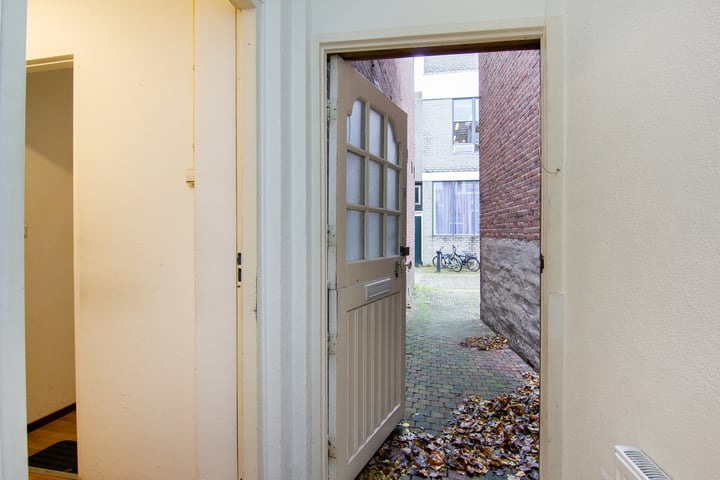 Bekijk foto 20 van Leidsezijstraat 14-ZW