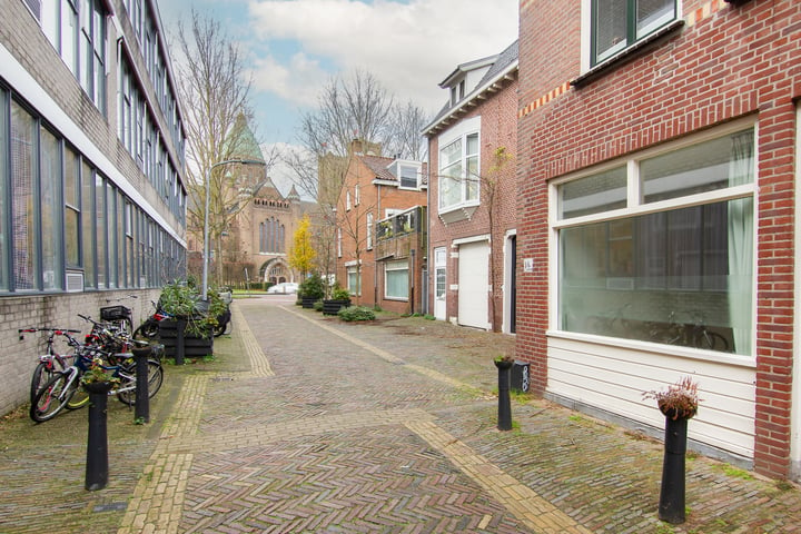 Bekijk foto 21 van Leidsezijstraat 14-ZW