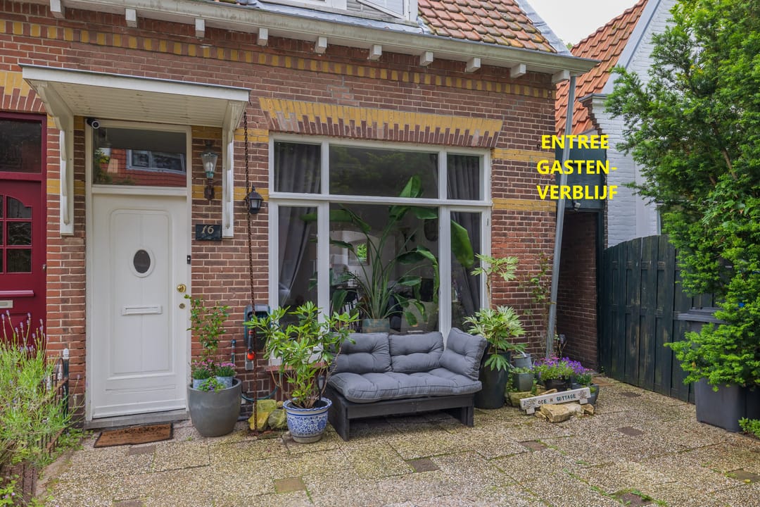 Photo 8 of Koninginneweg 16