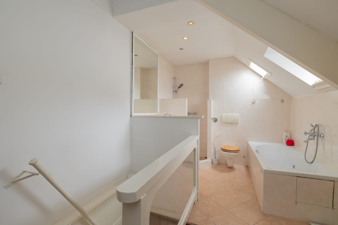 Photo 28 of Koninginneweg 16