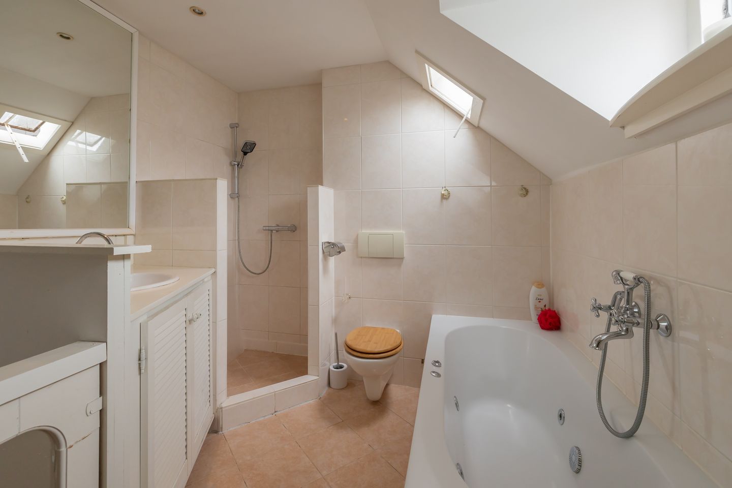 Photo 29 of Koninginneweg 16