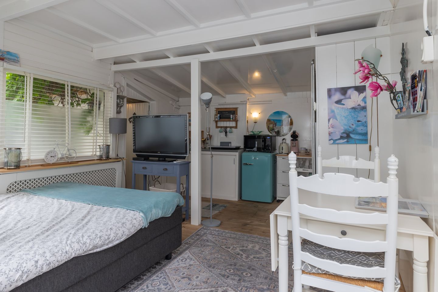 Photo 34 of Koninginneweg 16