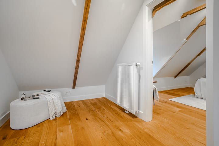 Photo 20 of Czaar Peterstraat 142-3