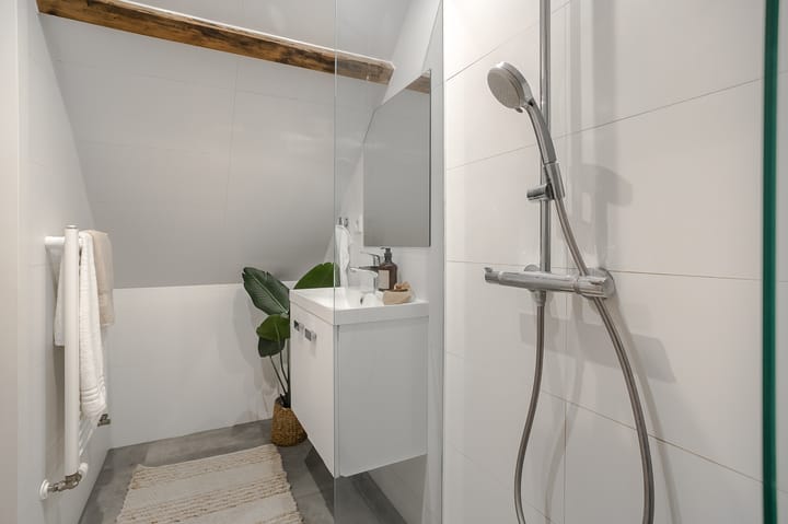 Photo 21 of Czaar Peterstraat 142-3