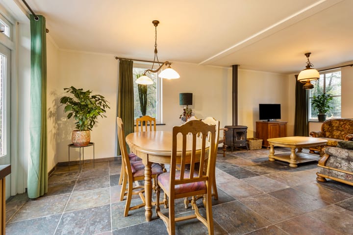 Photo 33 of Rutjensstraat 2