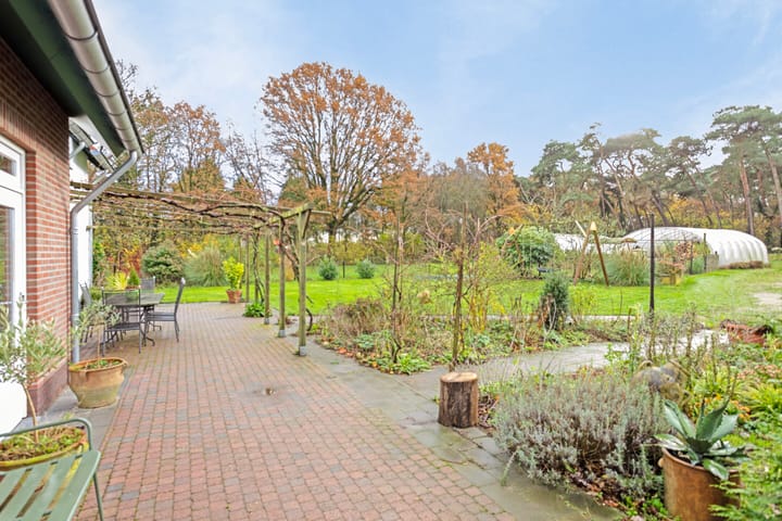 Photo 42 of Rutjensstraat 2