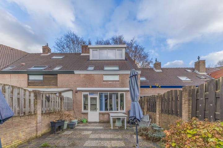 Foto 15 van Steenuilstraat 11