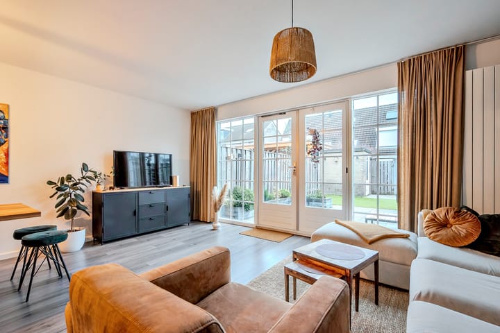 Foto 8 van Dennenhof 24