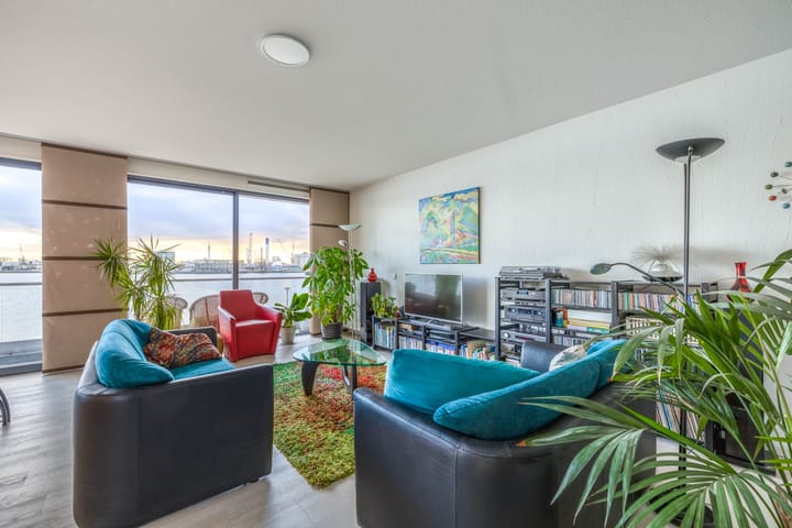 Foto 2 van Lloydkade 607