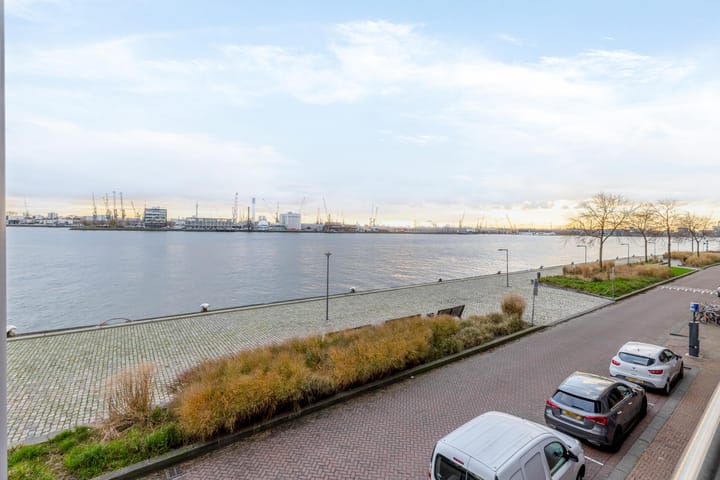 Foto 23 van Lloydkade 607