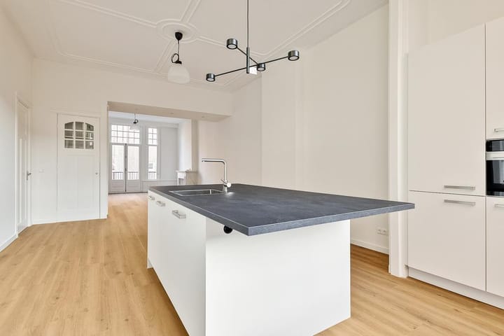 Foto 7 van Pieter de Hoochstraat 74-2