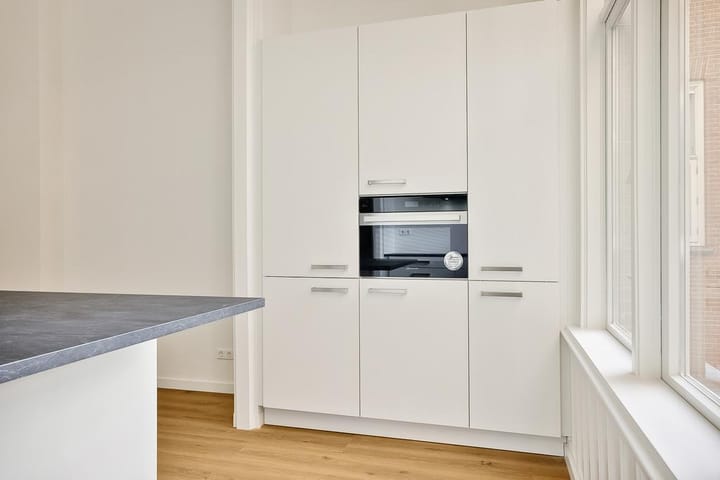 Foto 8 van Pieter de Hoochstraat 74-2