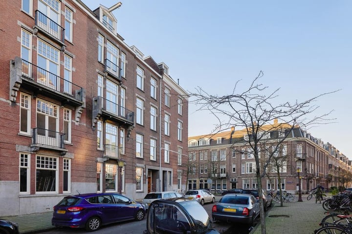 View photo 26 of Pieter de Hoochstraat 74-2