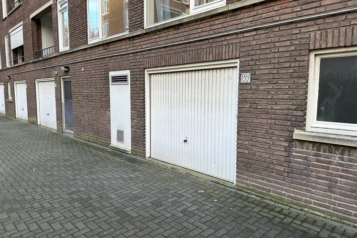 View photo 1 of Dr Augustijnlaan 135-E