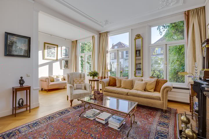 Foto 2 van Riouwstraat 111