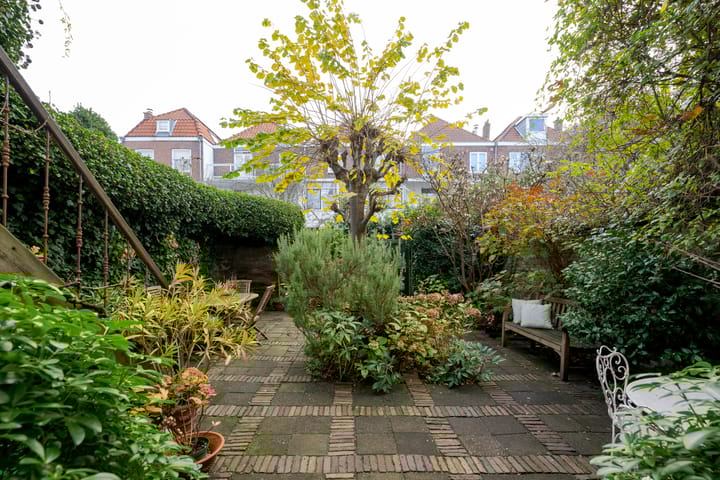 Foto 5 van Riouwstraat 111