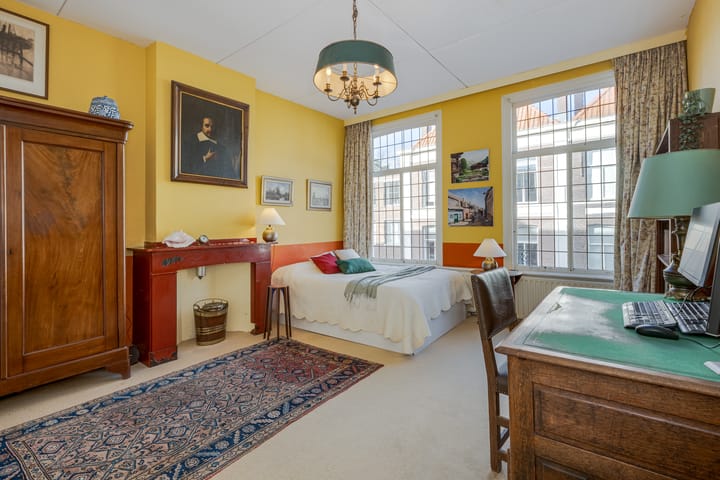 Foto 23 van Riouwstraat 111