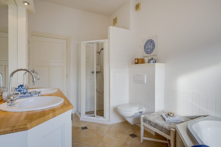 Foto 27 van Riouwstraat 111