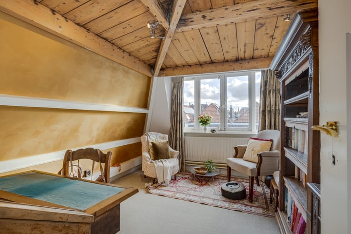 Foto 31 van Riouwstraat 111