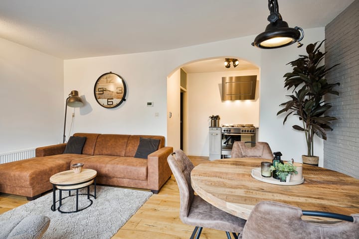 Foto 11 van Essenburg 36