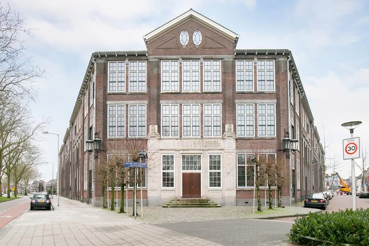 View photo 1 of Boddenkampsingel 80-49