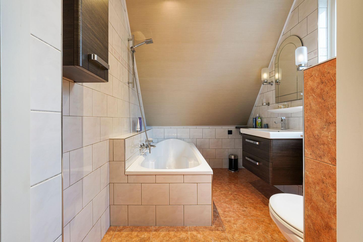 Foto 25 van Ds. Louwe Kooymanslaan 21