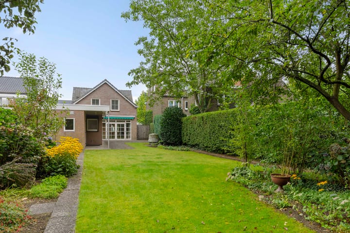 Foto 2 van Dorpsstraat 104