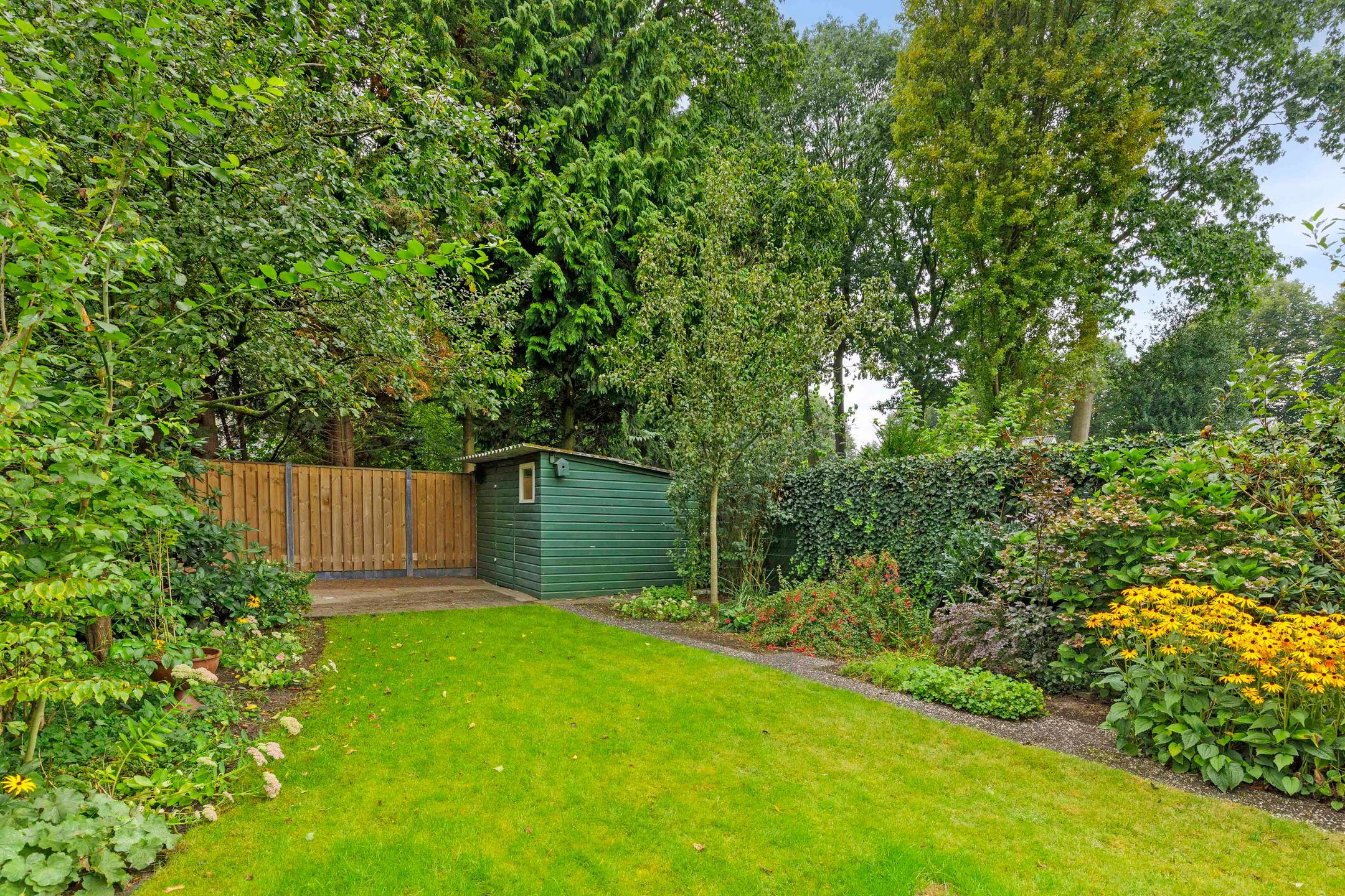 Photo 3 of Dorpsstraat 104