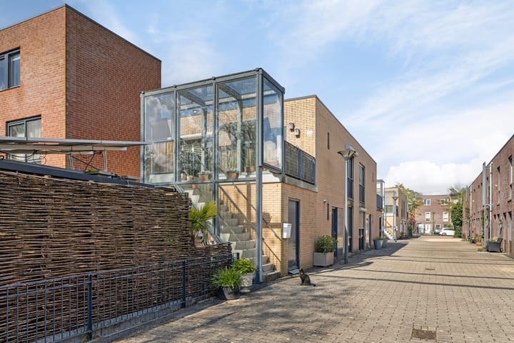 Foto 2 van Goudplaat 102