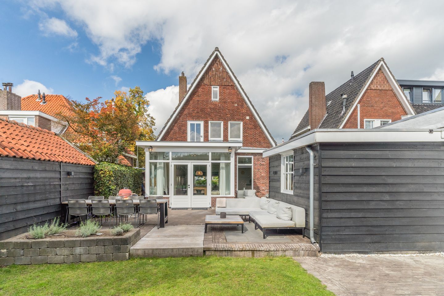 Foto 1 van Burg. Canterslaan 5