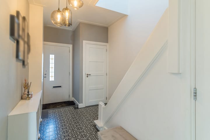 Foto 23 van Burg. Canterslaan 5