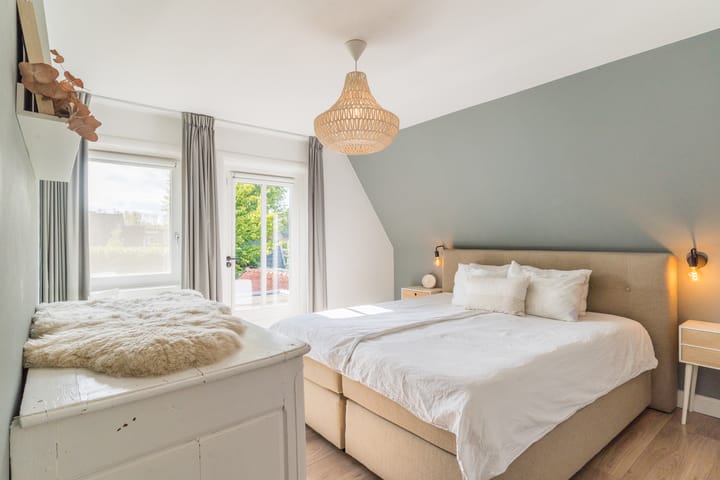 Foto 26 van Burg. Canterslaan 5