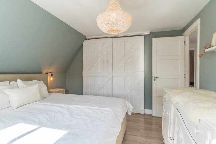 Foto 30 van Burg. Canterslaan 5