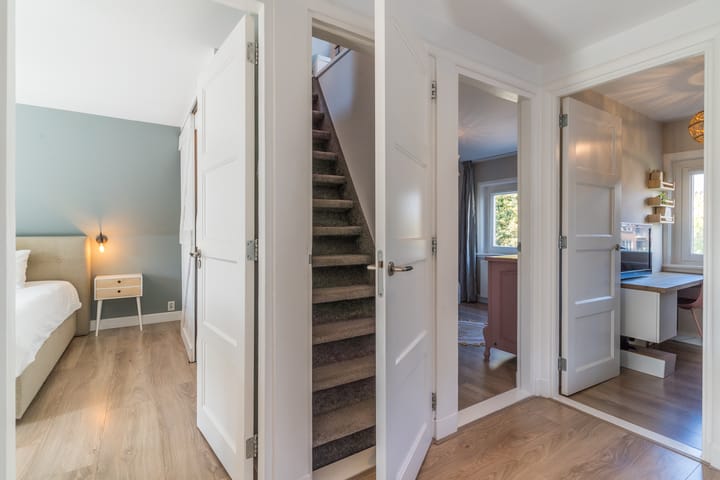 Foto 32 van Burg. Canterslaan 5