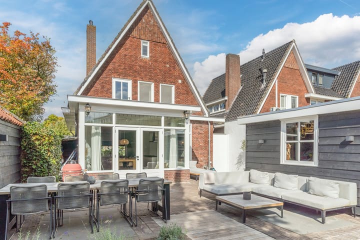 Foto 57 van Burg. Canterslaan 5