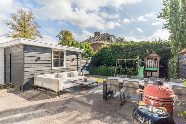 Foto 65 van Burg. Canterslaan 5