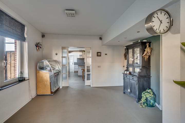 Foto 8 van Rijksweg 61